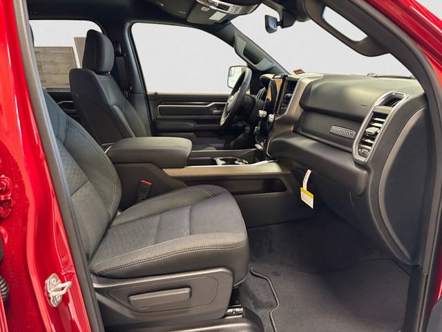 New 2026 RAM 1500 4x4 Crew Cab image 16