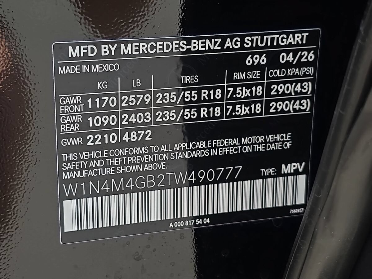 New 2026 Mercedes-Benz GLB 250 image 34