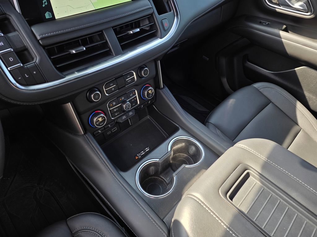 Used 2024 Chevrolet Tahoe Z71 w/ Luxury Package image 20