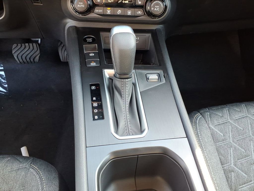 New 2026 Nissan Kicks SV image 15