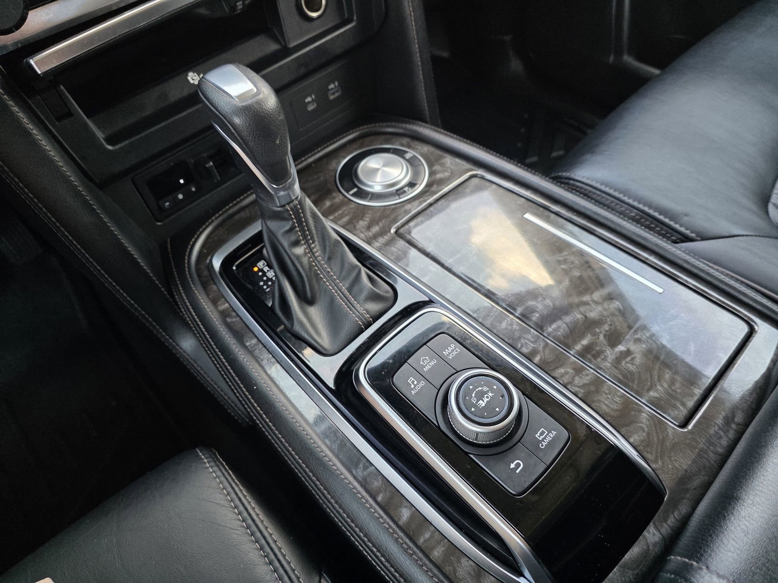 Used 2021 Nissan Armada Platinum w/ Captain's Chairs Package image 26