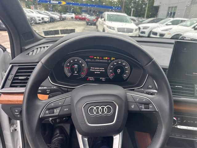 Used 2023 Audi Q5 2.0T Premium Plus w/ Premium Plus Package AWD/4WD image 12