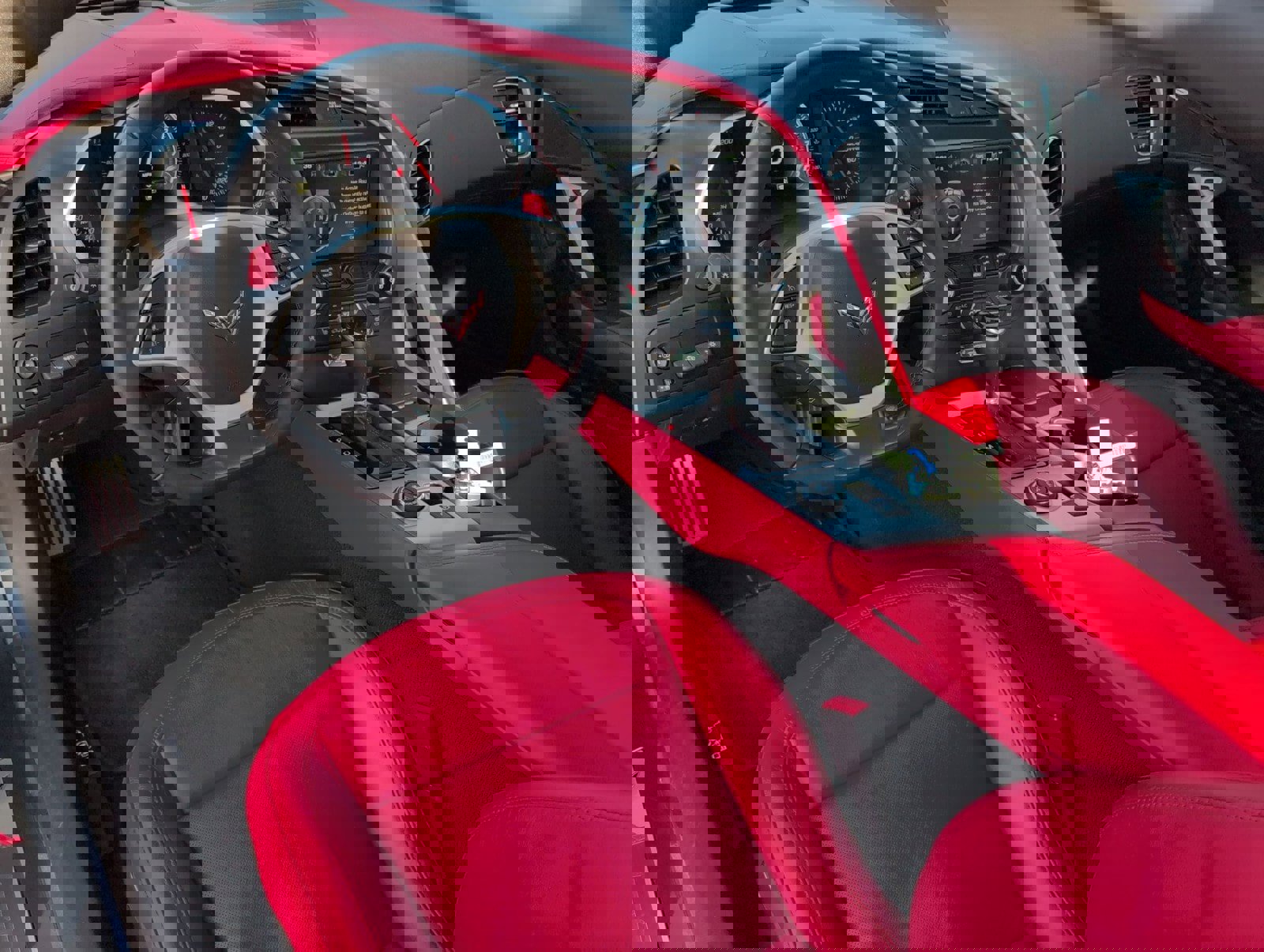 Used 2019 Chevrolet Corvette Stingray Coupe w/ 2LT Preferred Equipment Group image 19