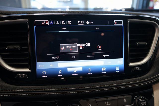 Used 2022 Chrysler Pacifica Touring-L image 36