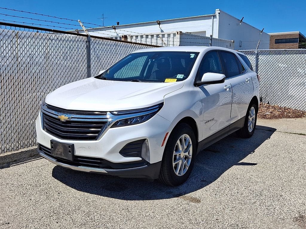 Certified 2022 Chevrolet Equinox LT FWD image 3