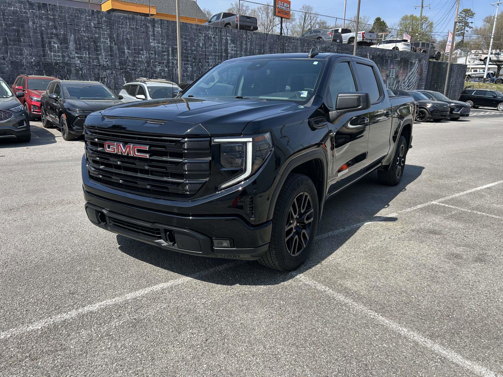 Used 2022 GMC Sierra 1500 Elevation image 7