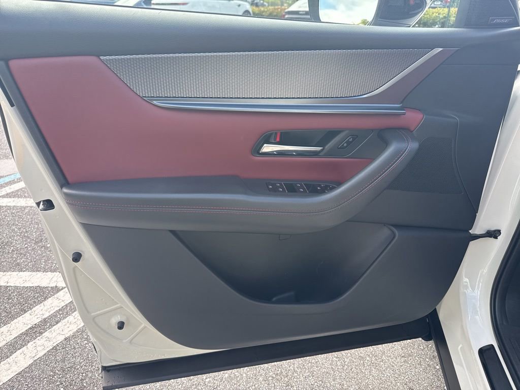 Used 2025 MAZDA CX-70 Plug-In Hybrid w/ Premium Plus image 14