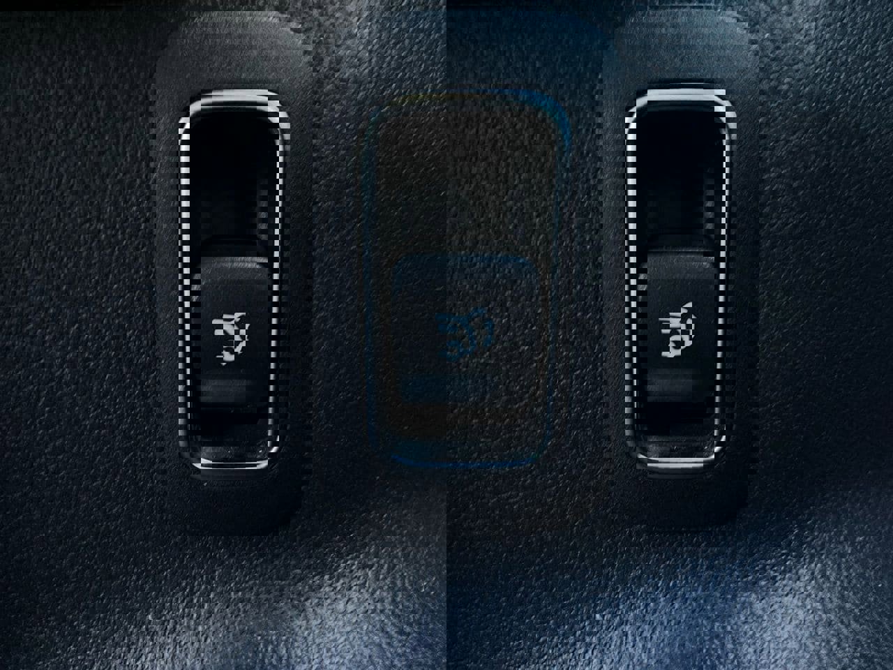 Used 2025 Mercedes-Benz GLA 250 4MATIC image 24