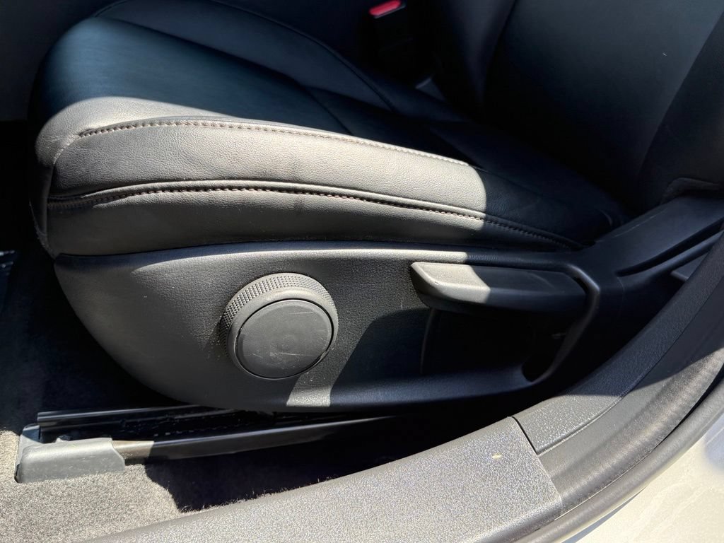 Certified 2025 MAZDA MAZDA3 s FWD image 69