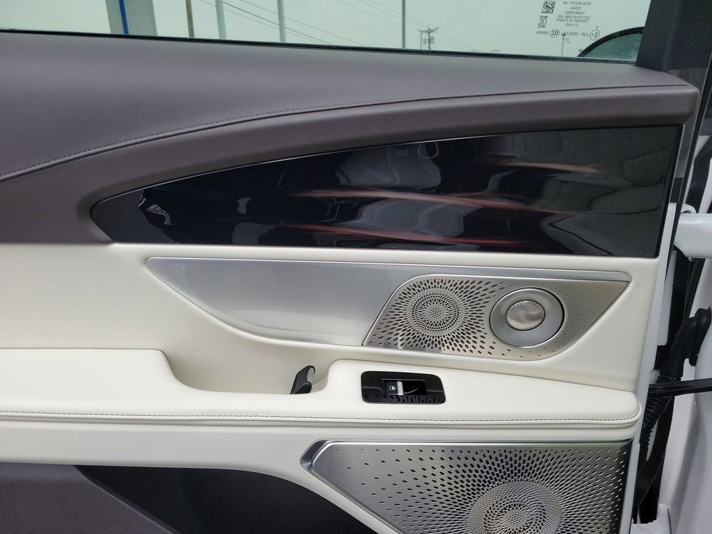 New 2026 Lincoln Nautilus Black Label AWD/4WD image 14