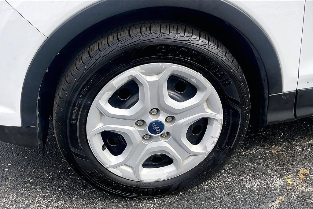 Used 2019 Ford Escape S FWD image 7