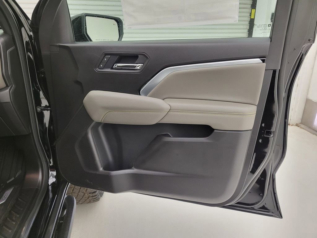 New 2026 Chevrolet Colorado ZR2 w/ Technology Package image 37