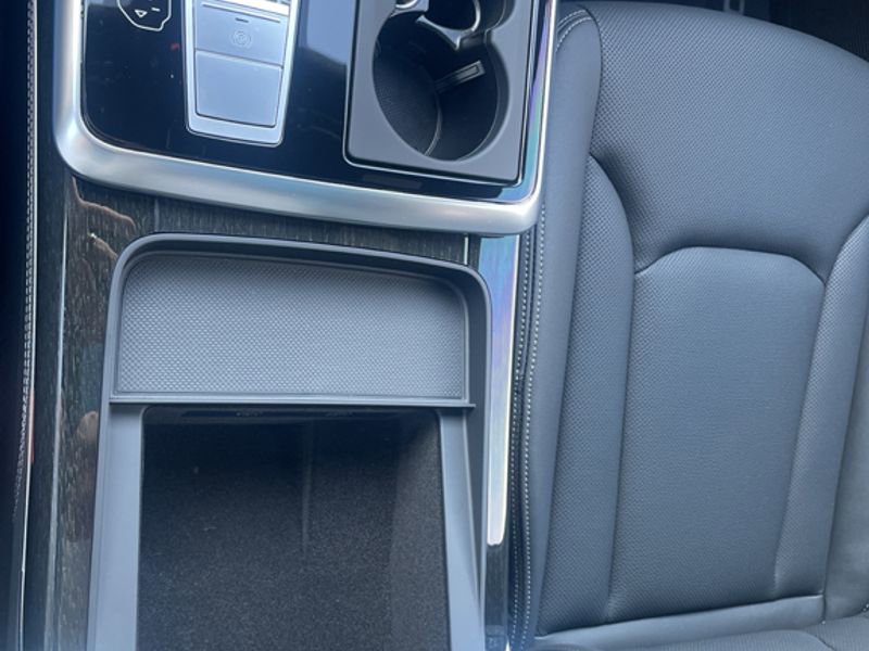 Used 2025 Audi Q7 3.0T Premium Plus image 30