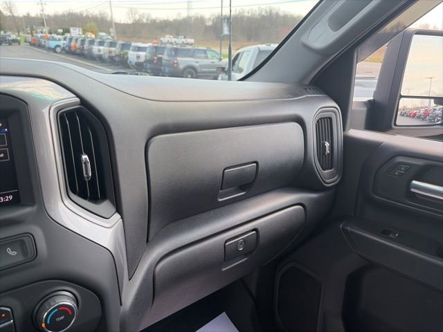 Used 2021 Chevrolet Silverado 2500 Custom w/ Custom Value Package image 19