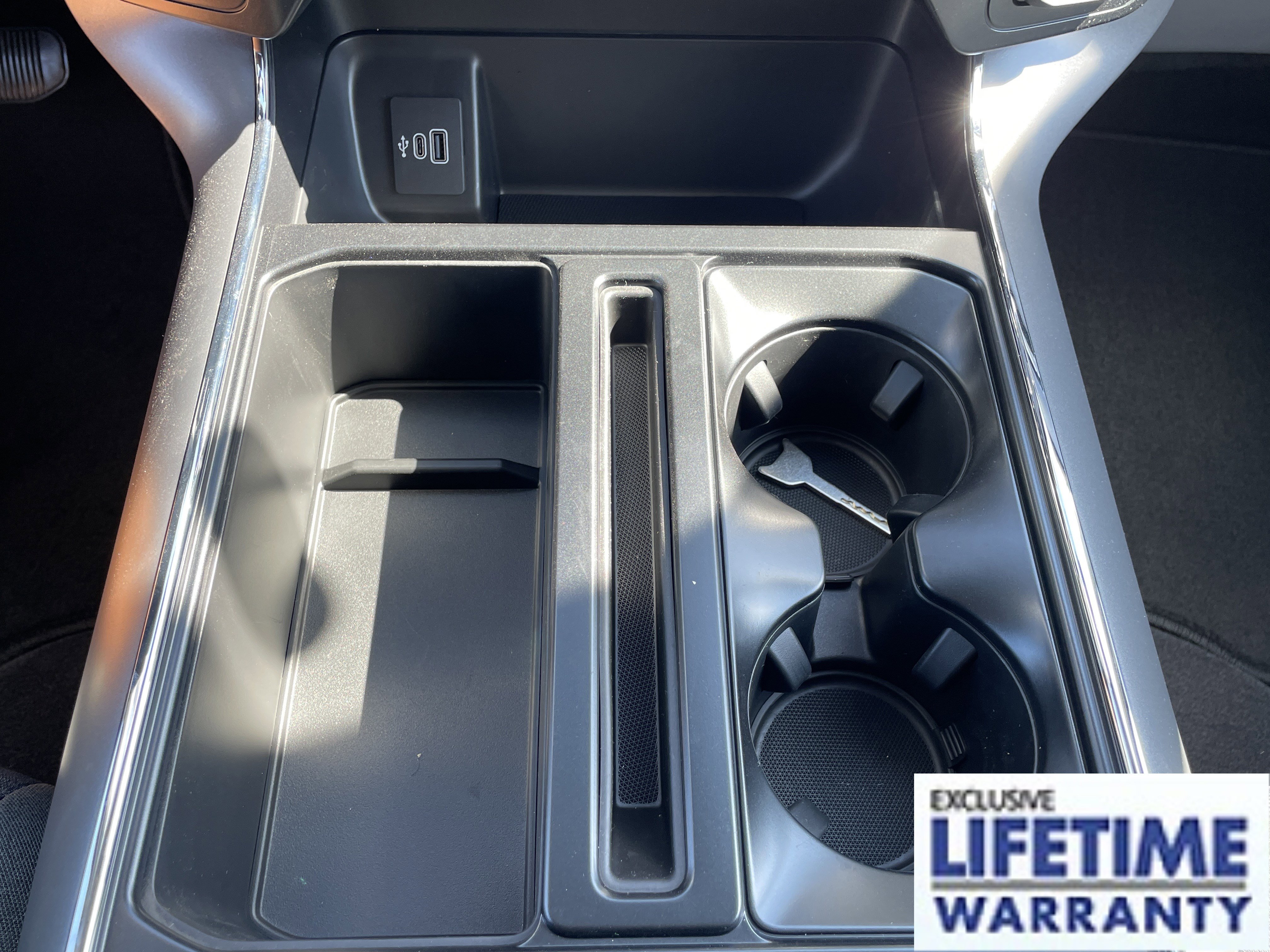 New 2025 Ford F150 XLT w/ Equipment Group 302A MID image 29