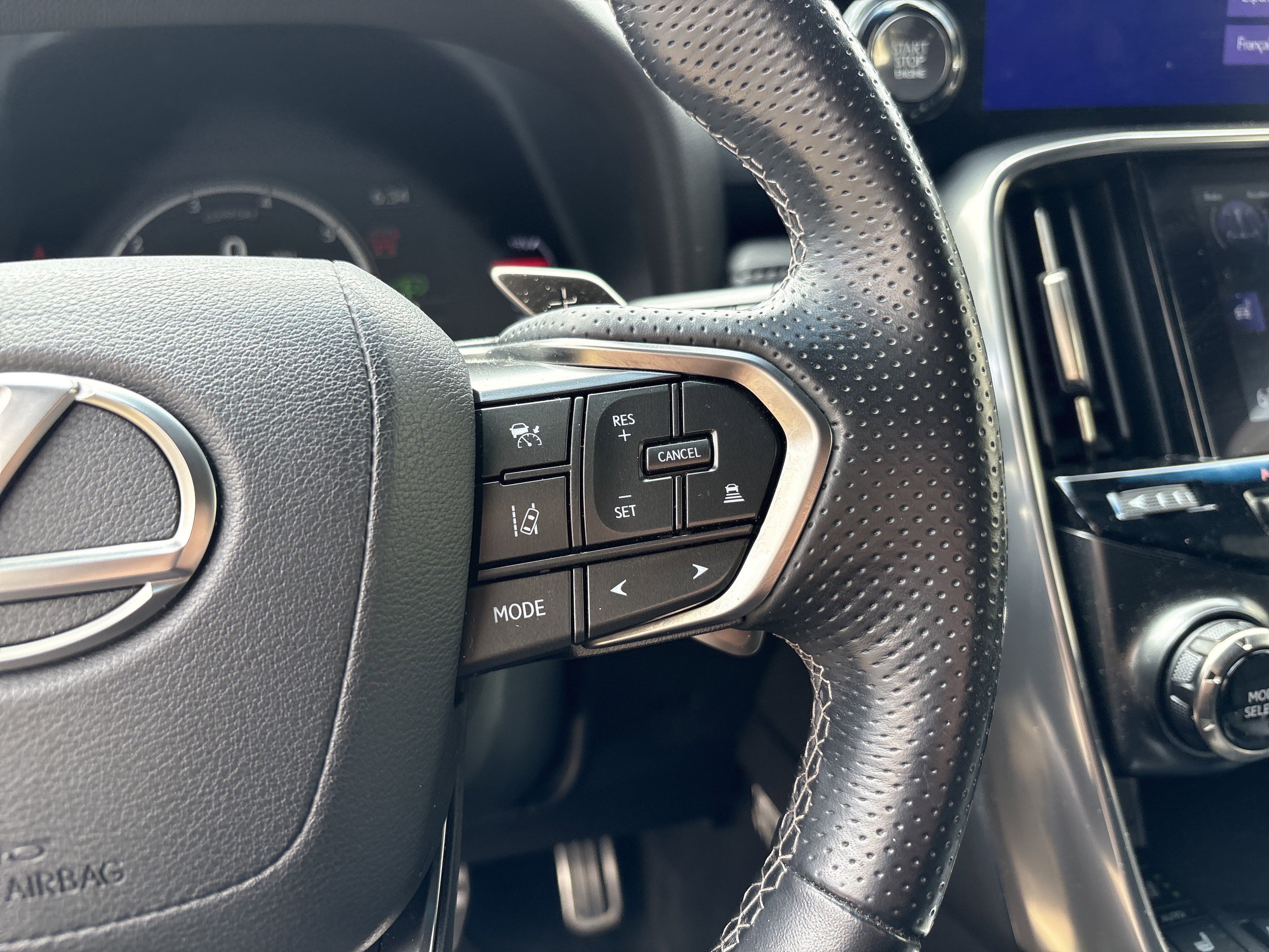 Used 2024 Lexus LX 600 F Sport AWD/4WD image 20