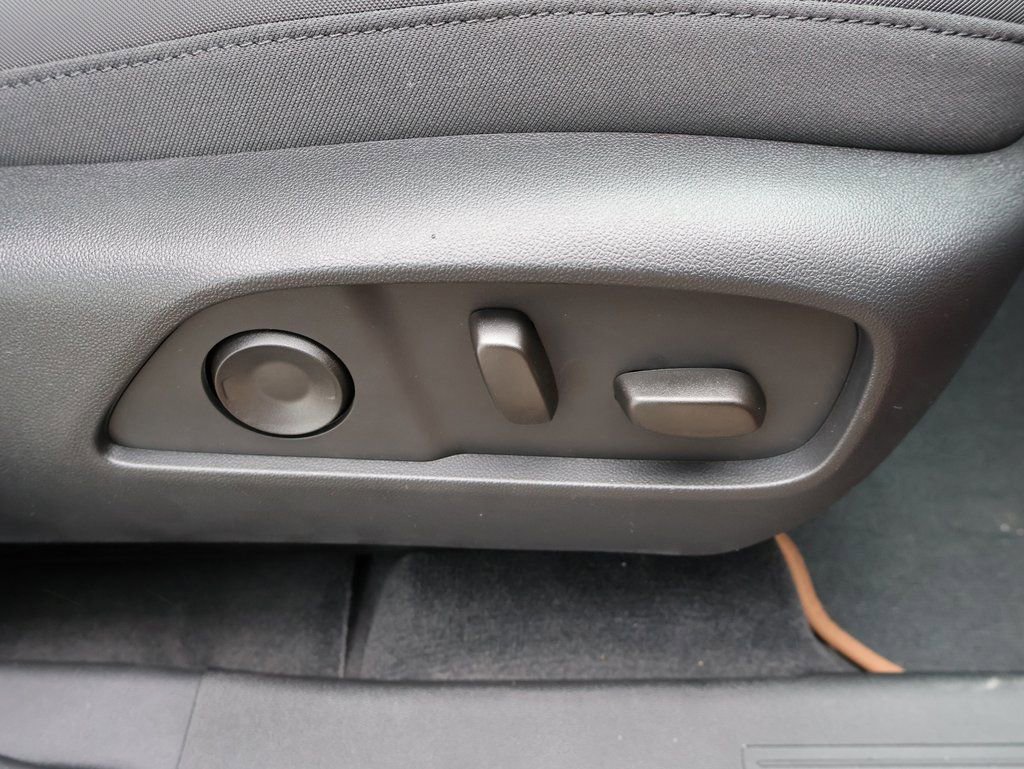 New 2026 GMC Terrain AT4 w/ Convenience Package III image 37