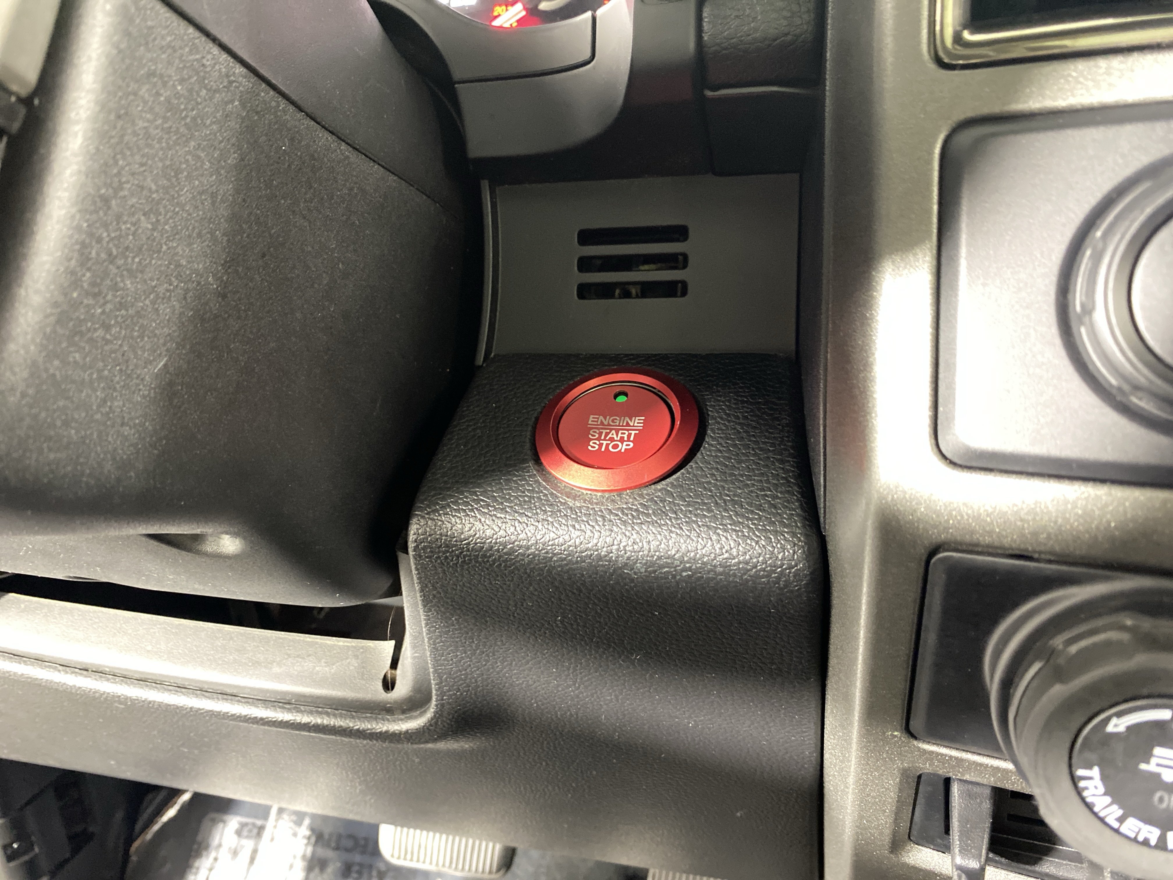 Used 2019 Ford F150 Raptor w/ Equipment Group 802A Luxury AWD/4WD image 25