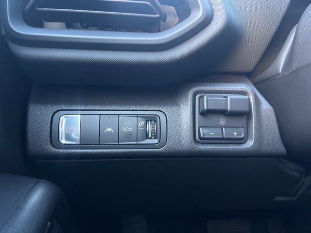 Certified 2026 Chevrolet Silverado EV LT image 23