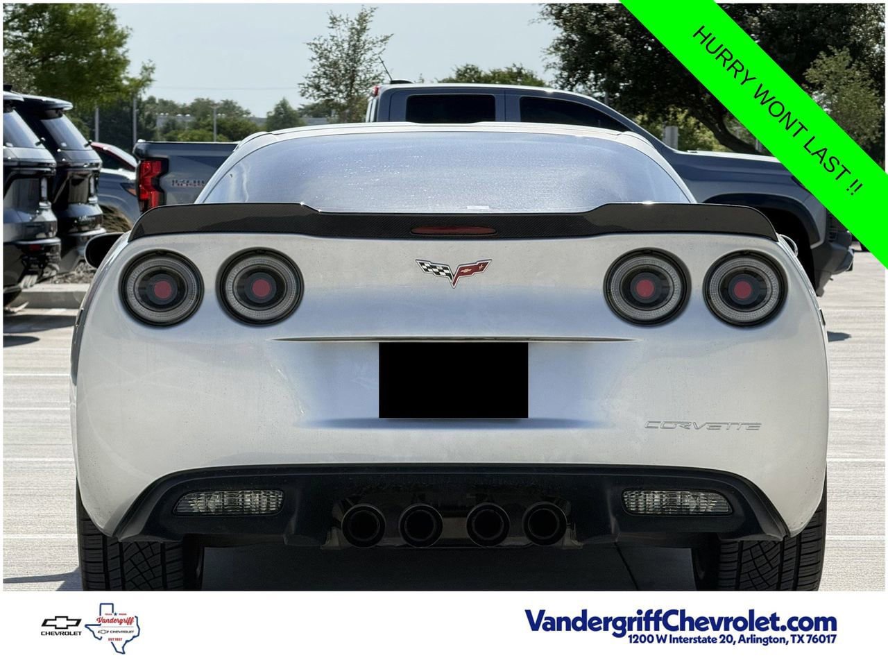 Used 2007 Chevrolet Corvette Coupe w/ Preferred Equipment Group RWD image 5