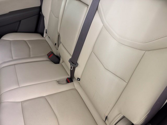 Used 2022 Cadillac XT5 Premium Luxury FWD image 28