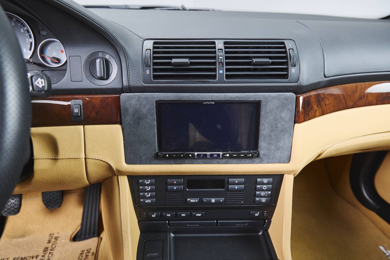 Used 2003 BMW M5 RWD image 61