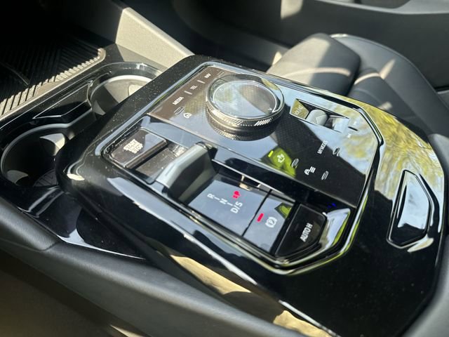 Used 2024 BMW 530i image 20