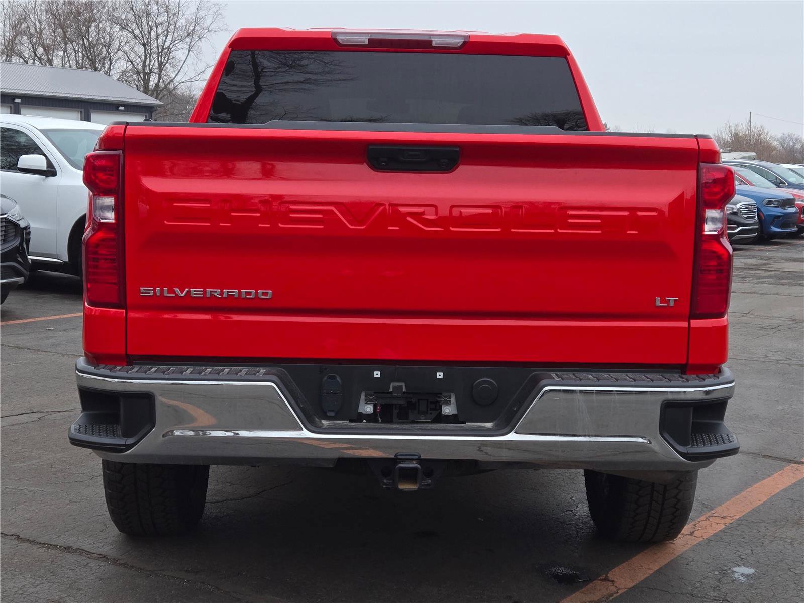 Used 2023 Chevrolet Silverado 1500 LT AWD/4WD image 10