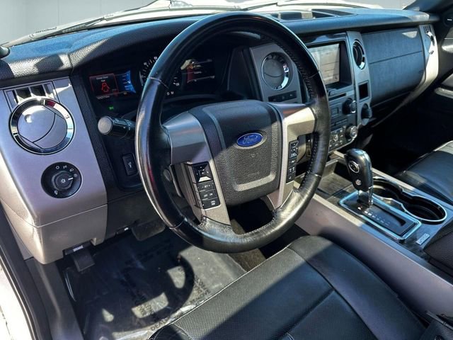 Used 2017 Ford Expedition Limited w/ Equipment Group 301A image 9