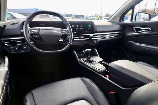 Certified 2026 Kia Sportage EX w/ EX Panorama Roof Package image 32