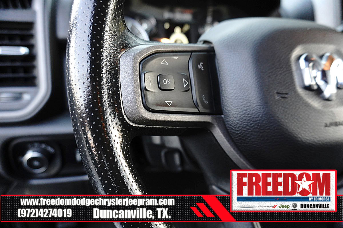 Used 2024 RAM 3500 Tradesman w/ Chrome Appearance Group AWD/4WD image 25