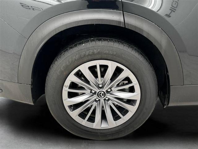 Used 2025 MAZDA CX-90 3.3 Turbo w/ Preferred Package AWD/4WD image 34