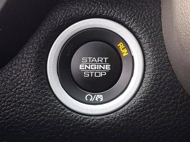 Used 2022 RAM 1500 Laramie AWD/4WD image 22