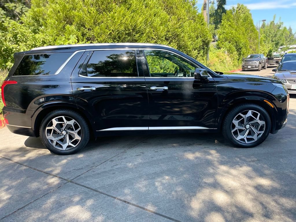 Used 2022 Hyundai Palisade Calligraphy w/ Cargo Package AWD/4WD image 3