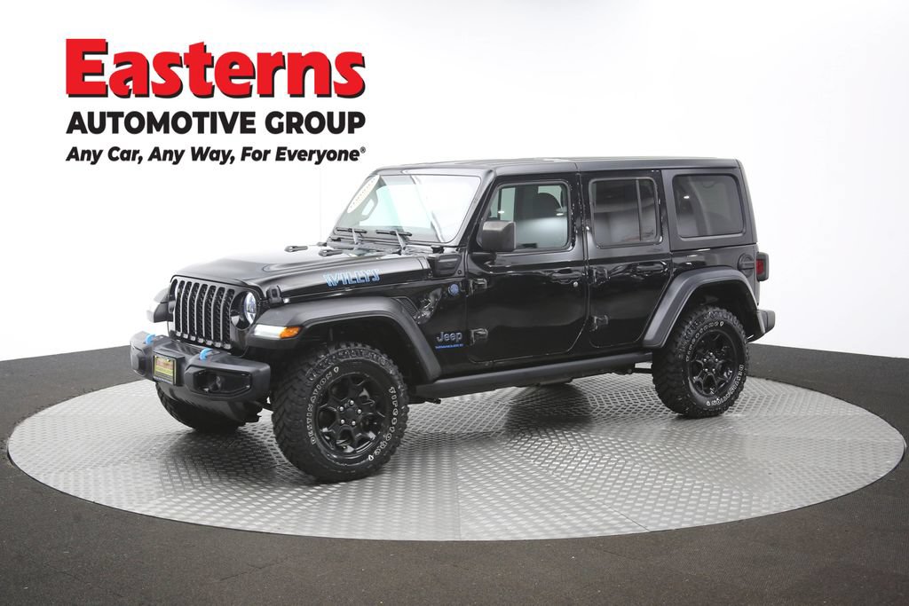Used 2023 Jeep Wrangler Unlimited w/ Cold Weather Group AWD/4WD image 57