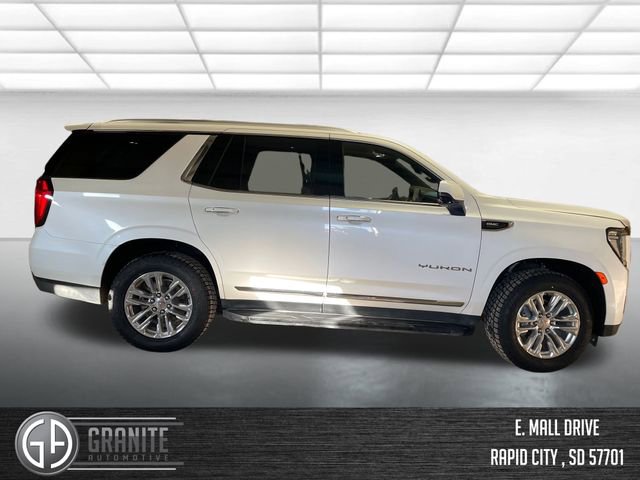 Used 2023 GMC Yukon SLT w/ SLT Luxury Package image 6