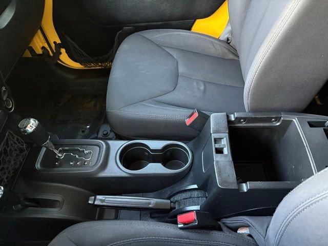 Used 2015 Jeep Wrangler Unlimited Sport w/ Quick Order Package 24S AWD/4WD image 20