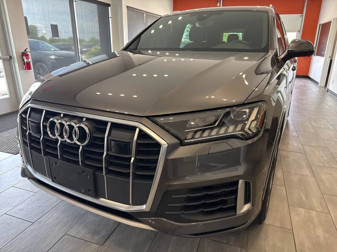 Used 2023 Audi Q7 3.0T Premium Plus AWD/4WD image 4
