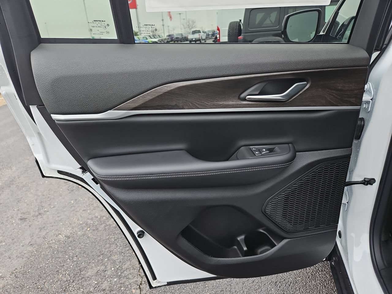 New 2026 Jeep Grand Cherokee Altitude AWD/4WD image 14