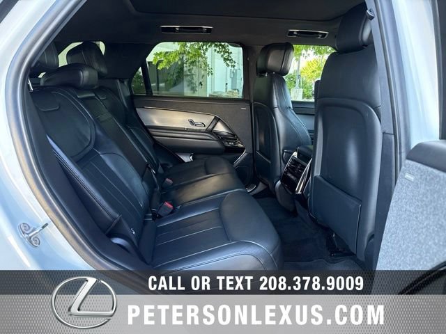 Used 2025 Land Rover Range Rover Sport SE AWD/4WD image 19