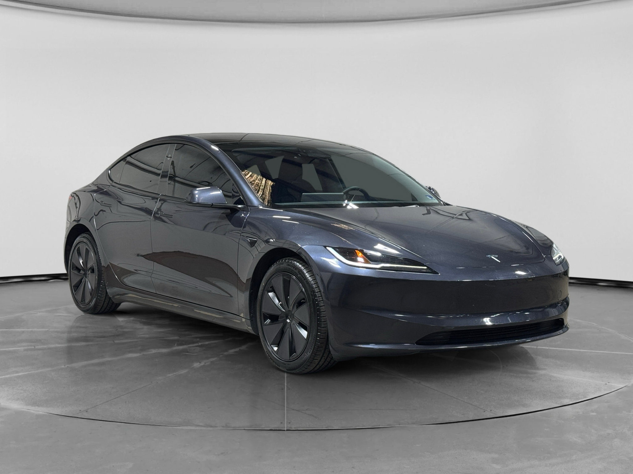 Used 2025 Tesla Model 3 Long Range AWD/4WD image 4