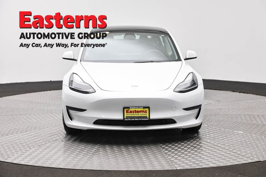 Used 2023 Tesla Model 3 Standard Range RWD image 2
