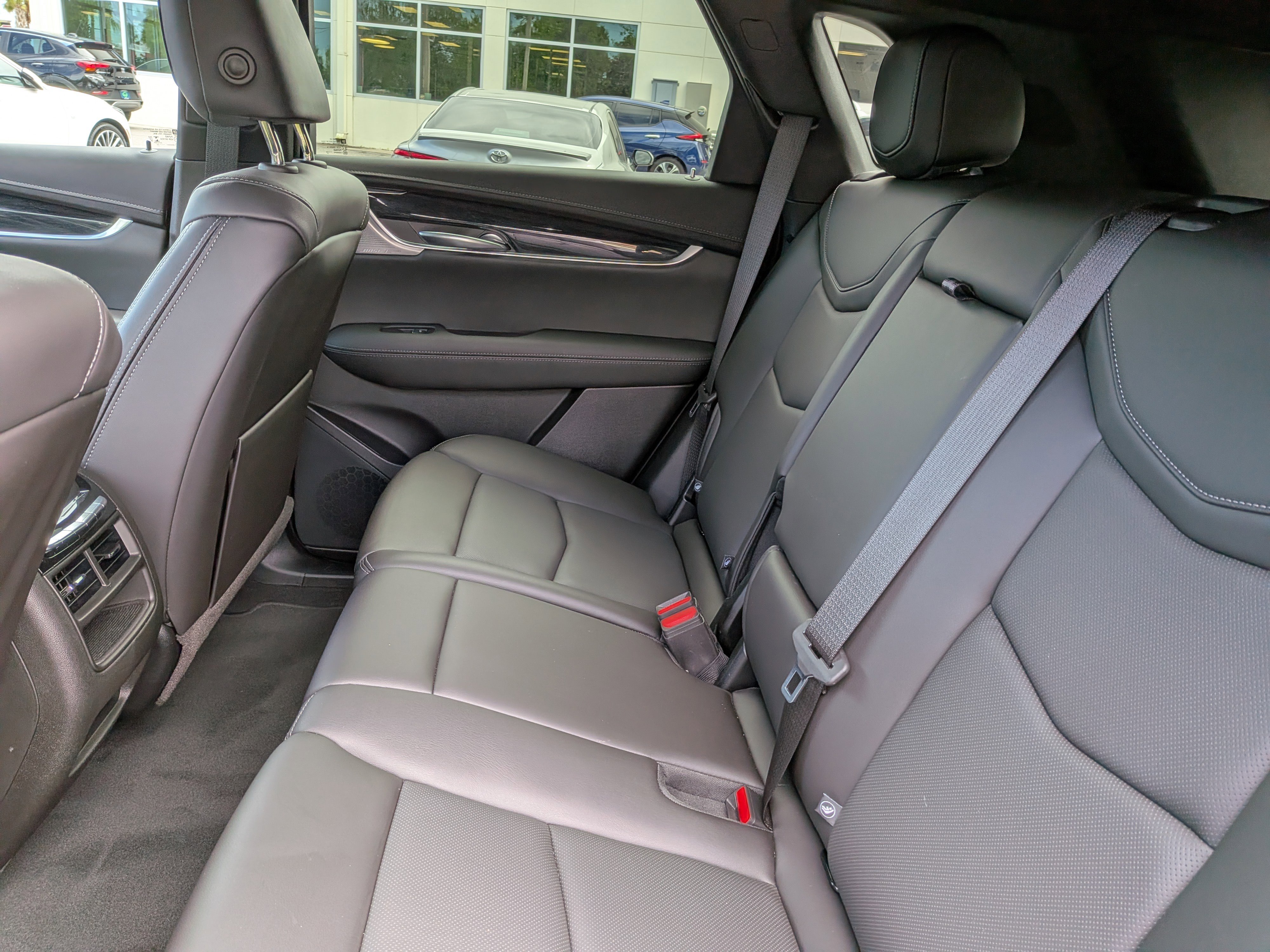 Certified 2023 Cadillac XT5 Premium Luxury w/ Technology Package image 16