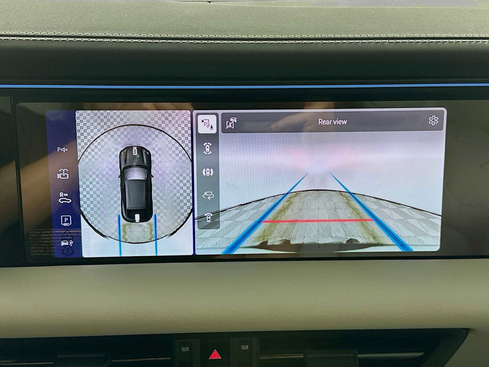 New 2026 Porsche Macan Electric image 21