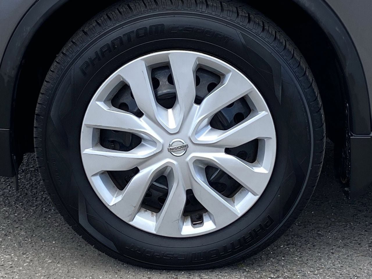 Certified 2019 Nissan Rogue S FWD image 8