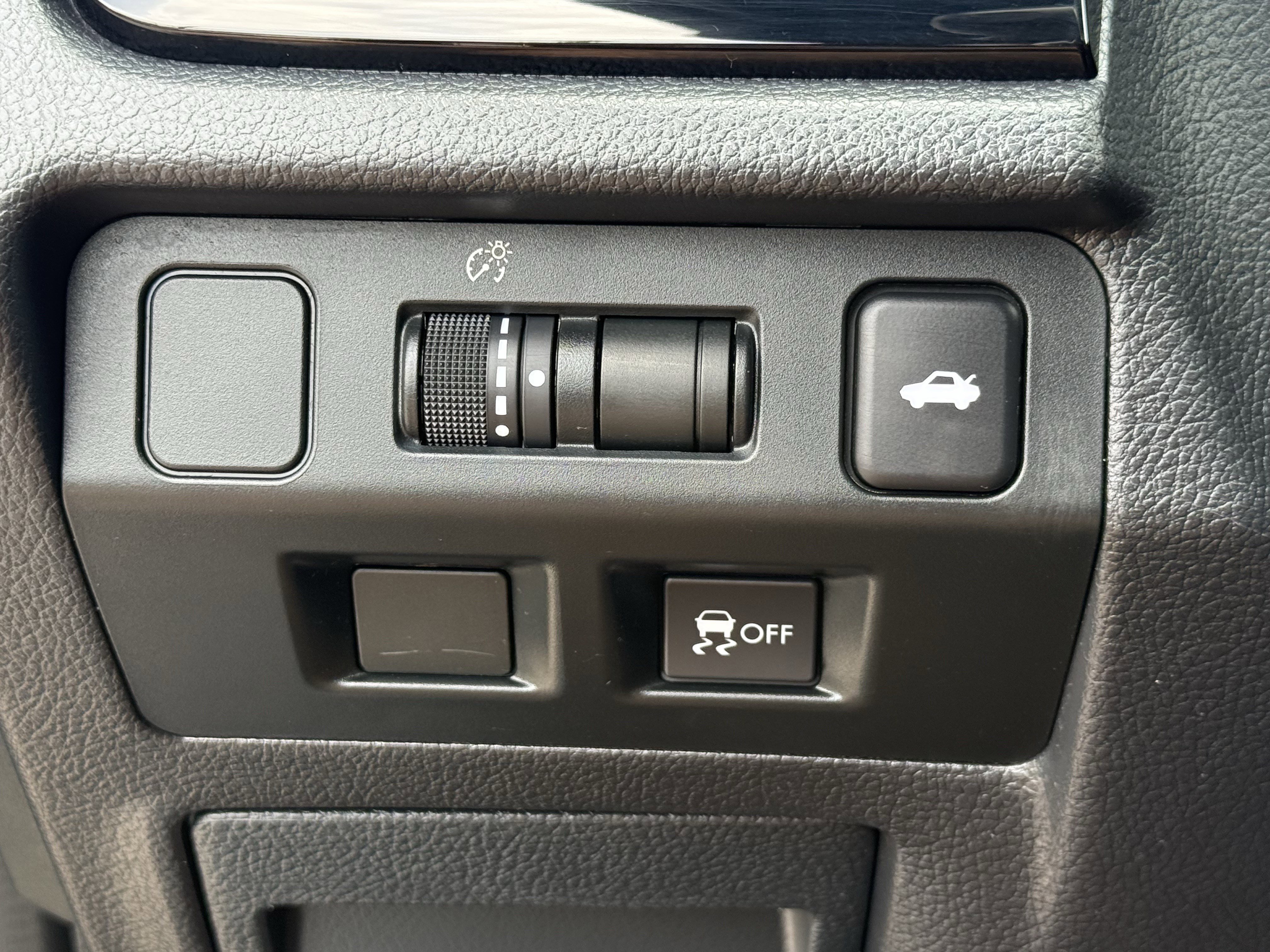 Used 2019 Subaru WRX STI w/ Popular Package #3 (IZT) AWD/4WD image 25