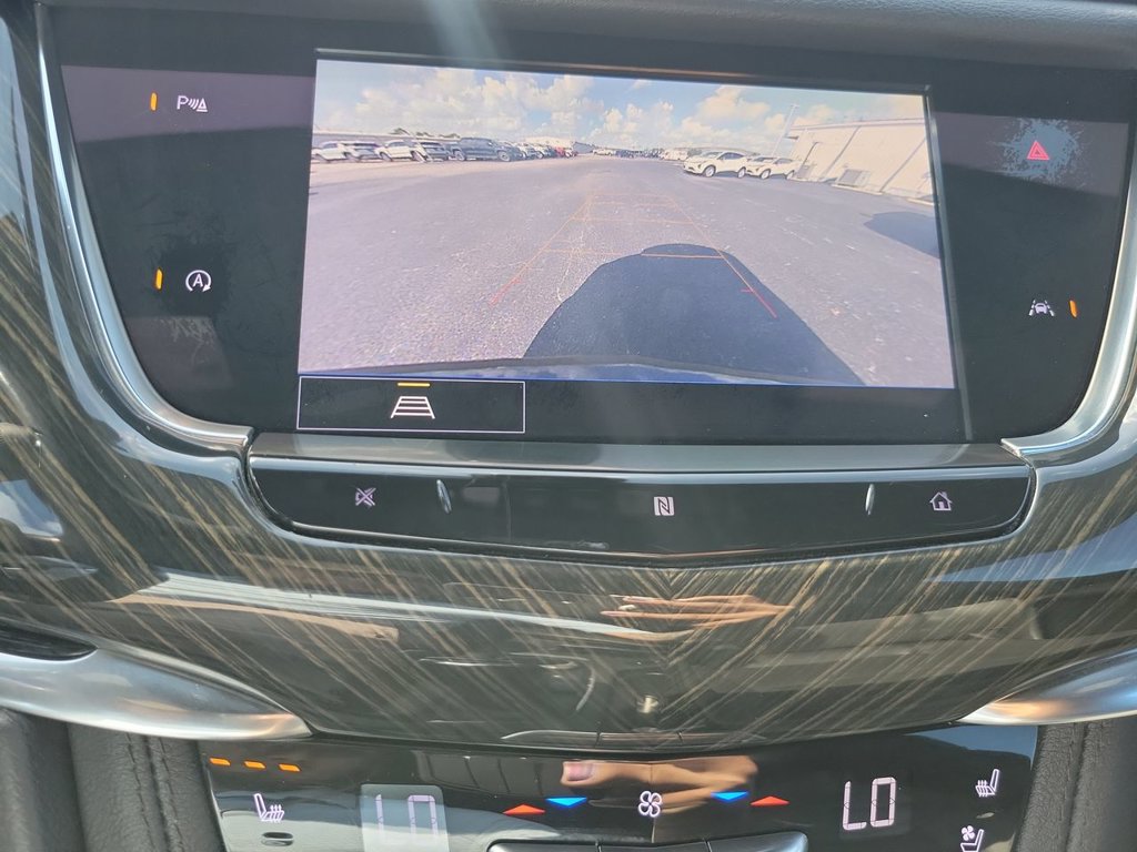Certified 2021 Cadillac XT6 Premium Luxury FWD image 14