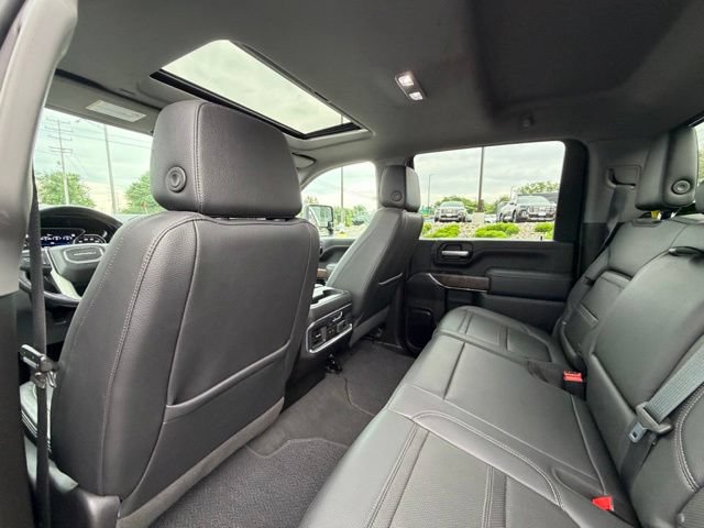 Used 2021 GMC Sierra 3500 Denali w/ Denali Ultimate Package AWD/4WD image 30