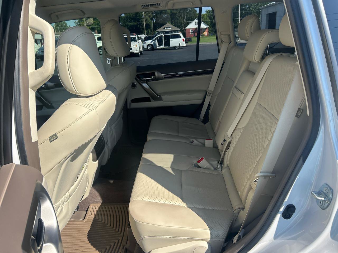 Used 2019 Lexus GX 460 Luxury AWD/4WD image 11
