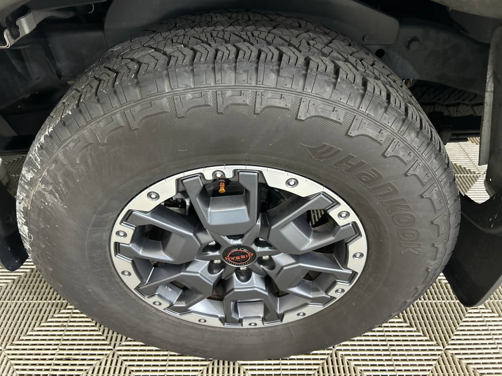 Used 2025 Nissan Frontier Pro-X w/ Pro Premium Package RWD image 11